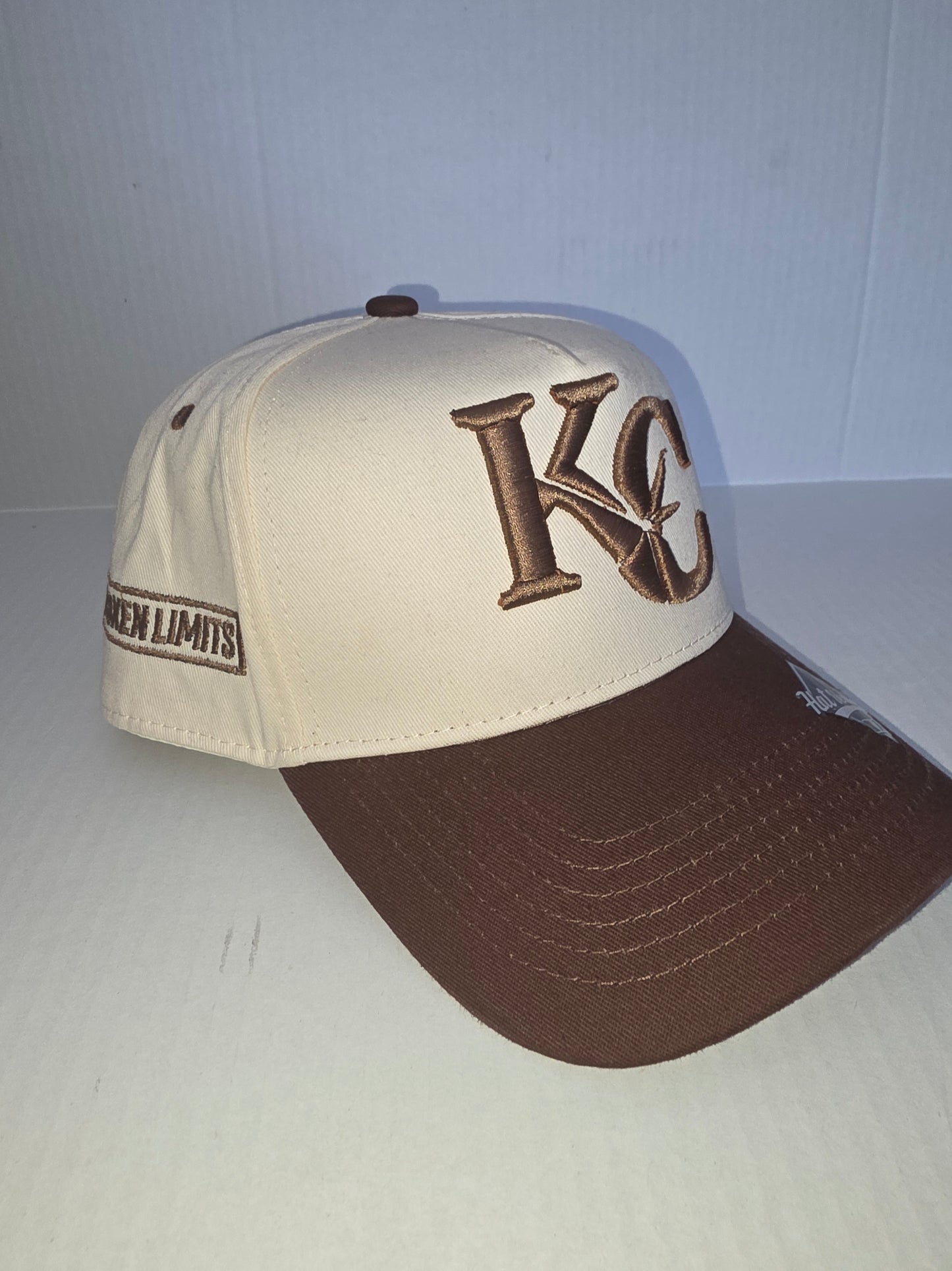 BROKEN LIMITS SIGNATURE BROKEN STAR Brown & Cream
