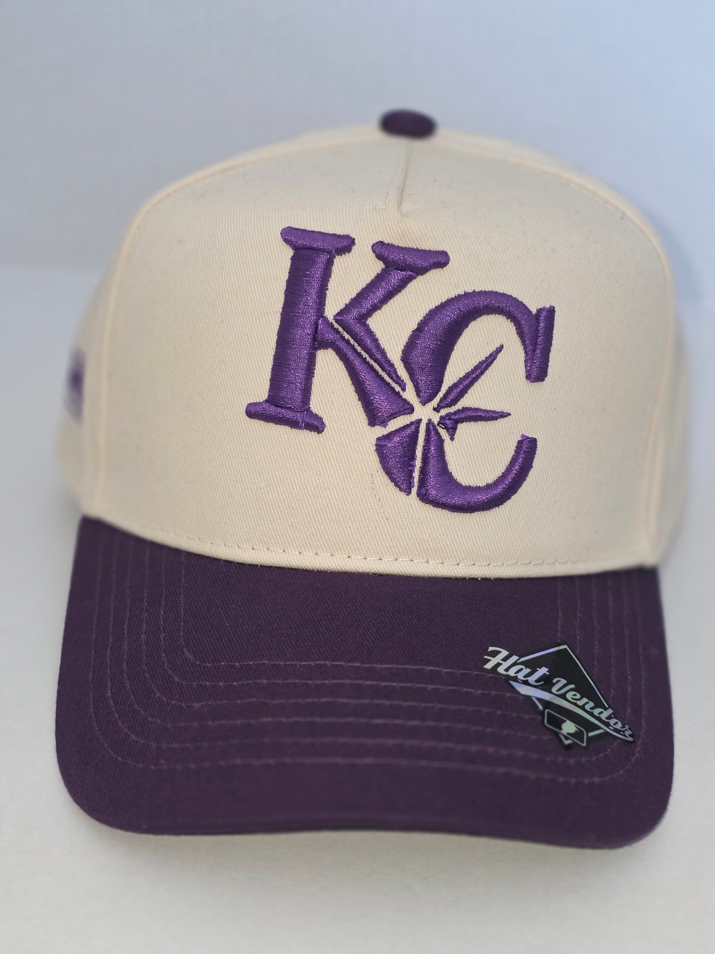 BROKEN LIMITS SIGNATURE BROKEN STAR SNAPBACK CAP Purple/cream
